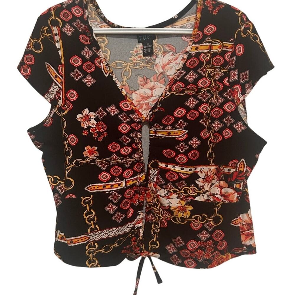 Rue+ Women's Black Floral Chain Yellow Red Print Crop Top Cap‎ Sleeve Size 2X